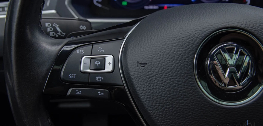 Volkswagen Tiguan Allspace cena 159900 przebieg: 90650, rok produkcji 2021 z Łódź małe 781